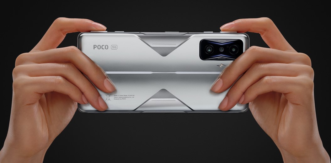 poco ecco Poco F4 GT : Ecco lo smartphone da Gaming